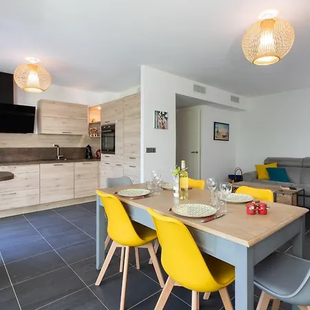 2-br With Garden And Pool In The Heart Of Palm Apartment Cannes