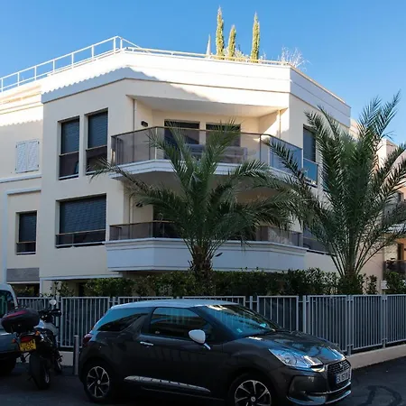 2-br With Garden And Pool In The Heart Of Palm * Cannes